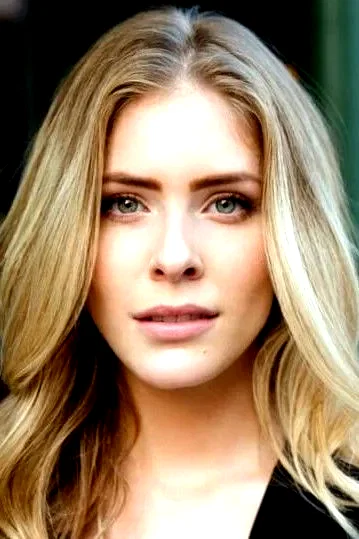  Jordan Claire Robbins