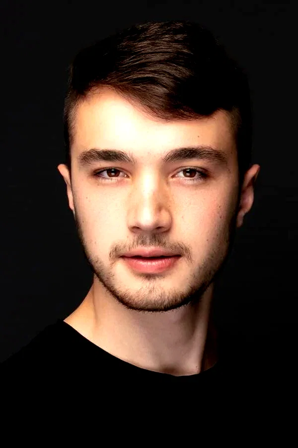  Burak Dakak