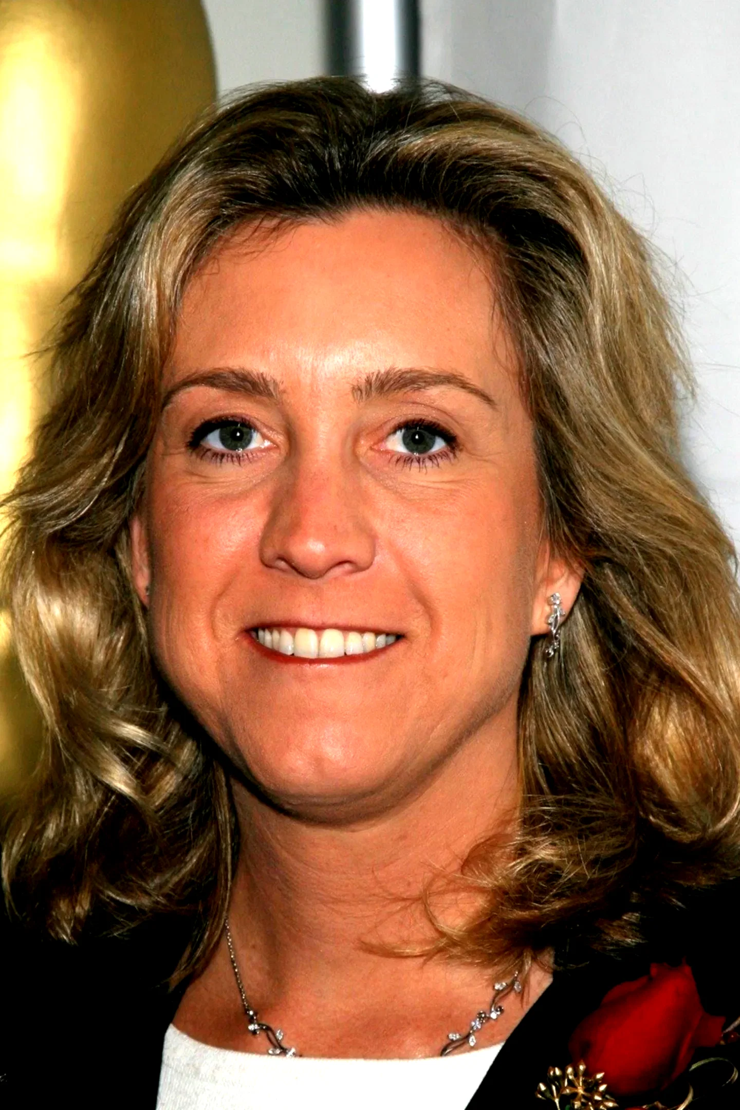  Leslie Iwerks