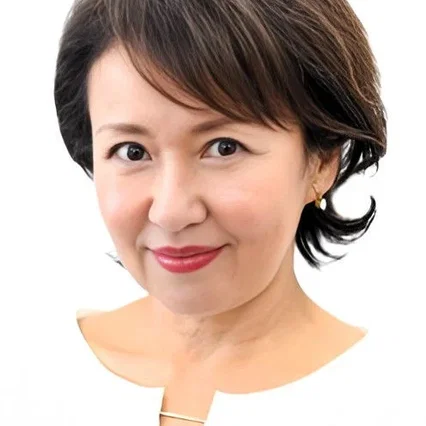  Setsuko Karasumaru