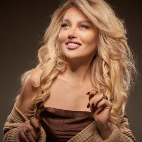 Photo star :  Luiza Nersisyan
