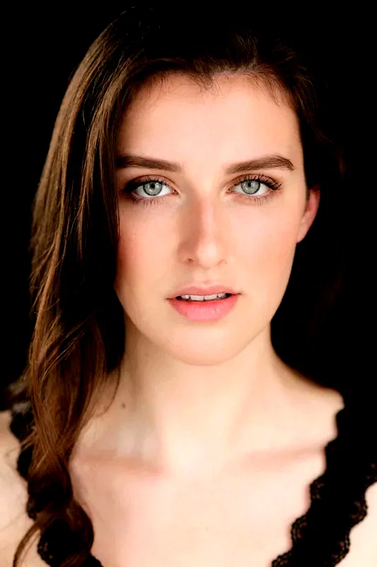  Brenna Coates