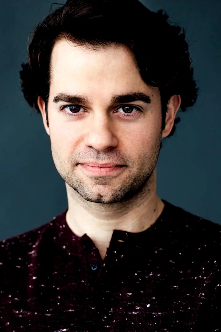  Aris Athanasopoulos