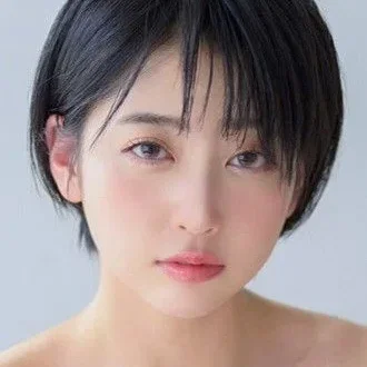  Hibiki Natsume