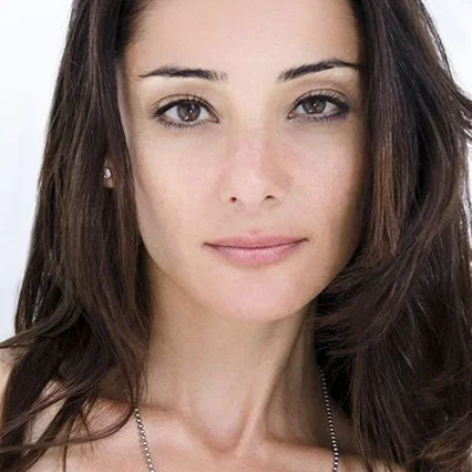  Abbey Aziz