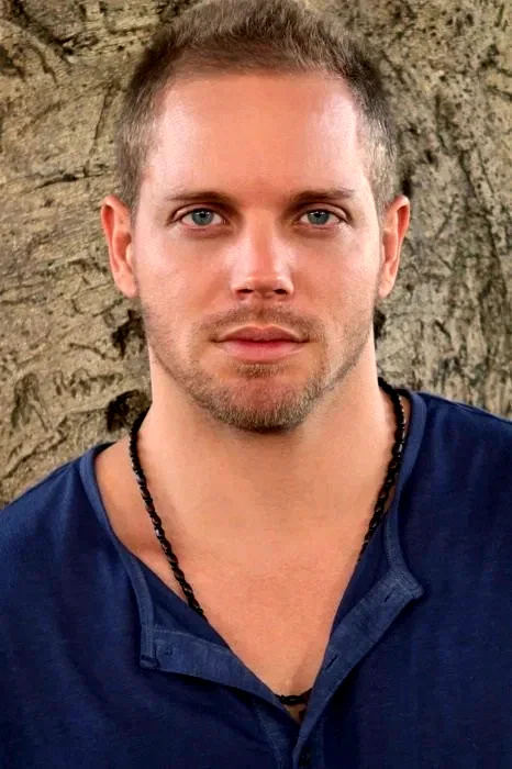  Troy Honeysett