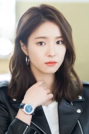  Sin Se-Gyeong  photo