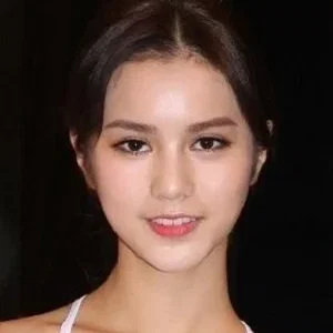  Larine Tang Yue-Ping
