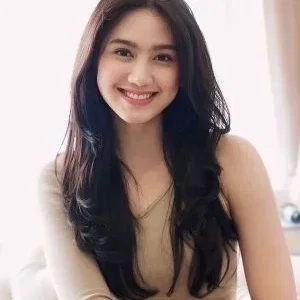  Nyimas Ratu Rafa
