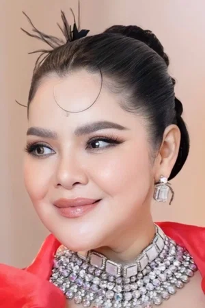  Apaporn Nakornsawan photo