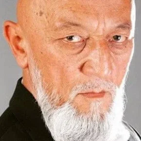Photo star :  Maruf Otajonov