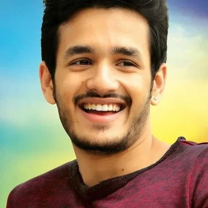  Akhil Akkineni