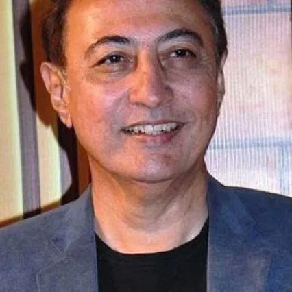  Anang Desai