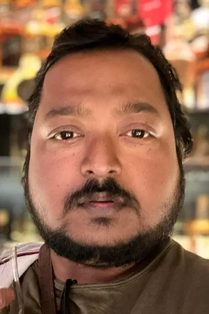  Soumyajit Majumdar photo