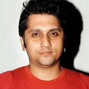 Photo star :  Mohit Suri