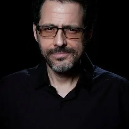  Stephen Scarlata