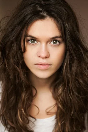  Sabrina Bartlett photo