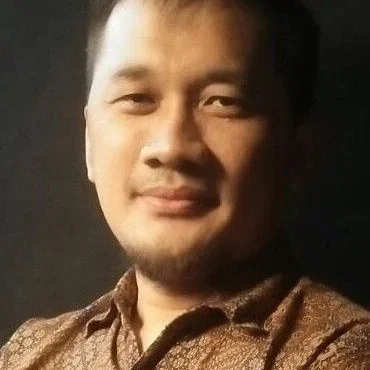  Hanung Bramantyo