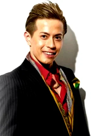  Yusuke Tomoi 