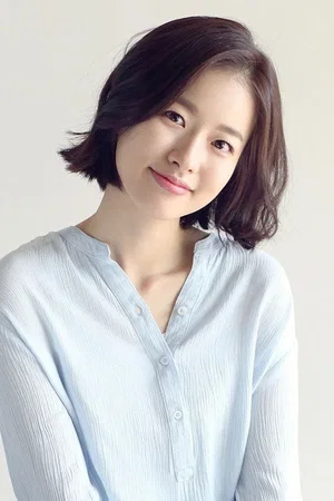  Lee Shi-ah