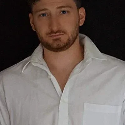 Michael Leavy