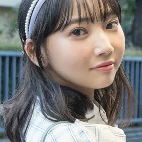 Photo star :  Hinaki Yano