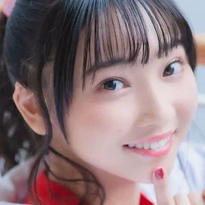 Photo star :  Hinaki Yano