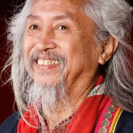  Kidlat Tahimik