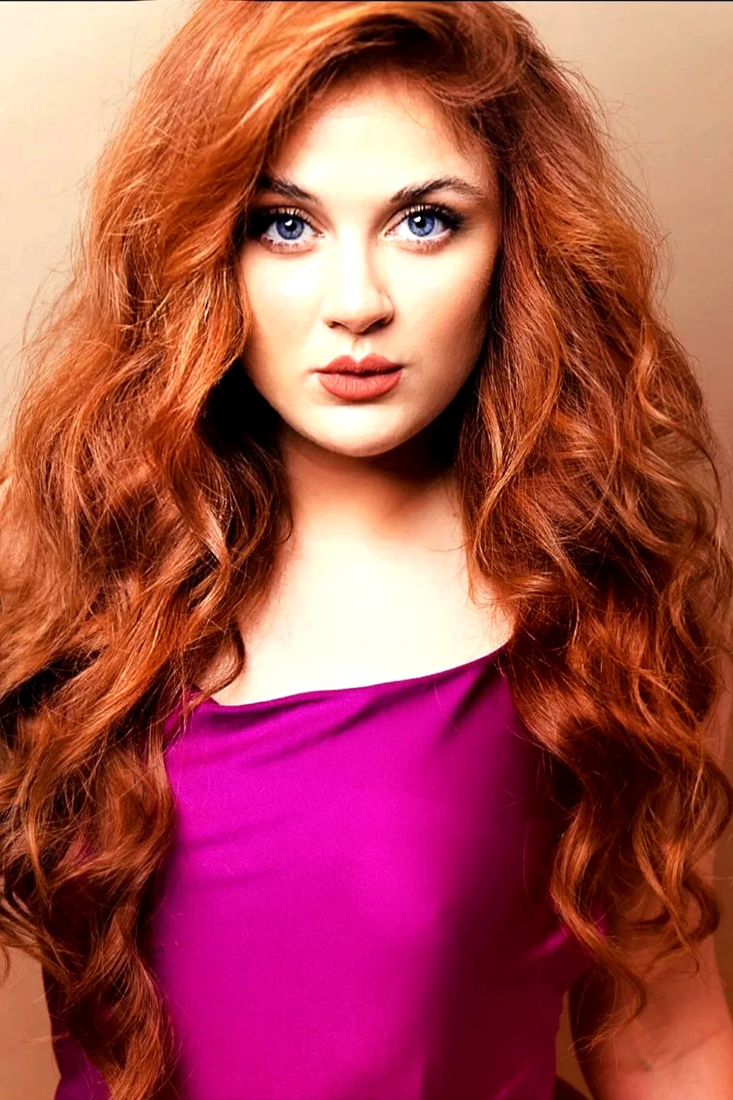  Hannah Hueston