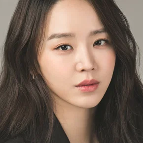 Photo star :  Shin Hye-sun