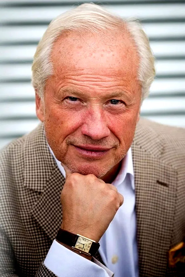  Loa Falkman