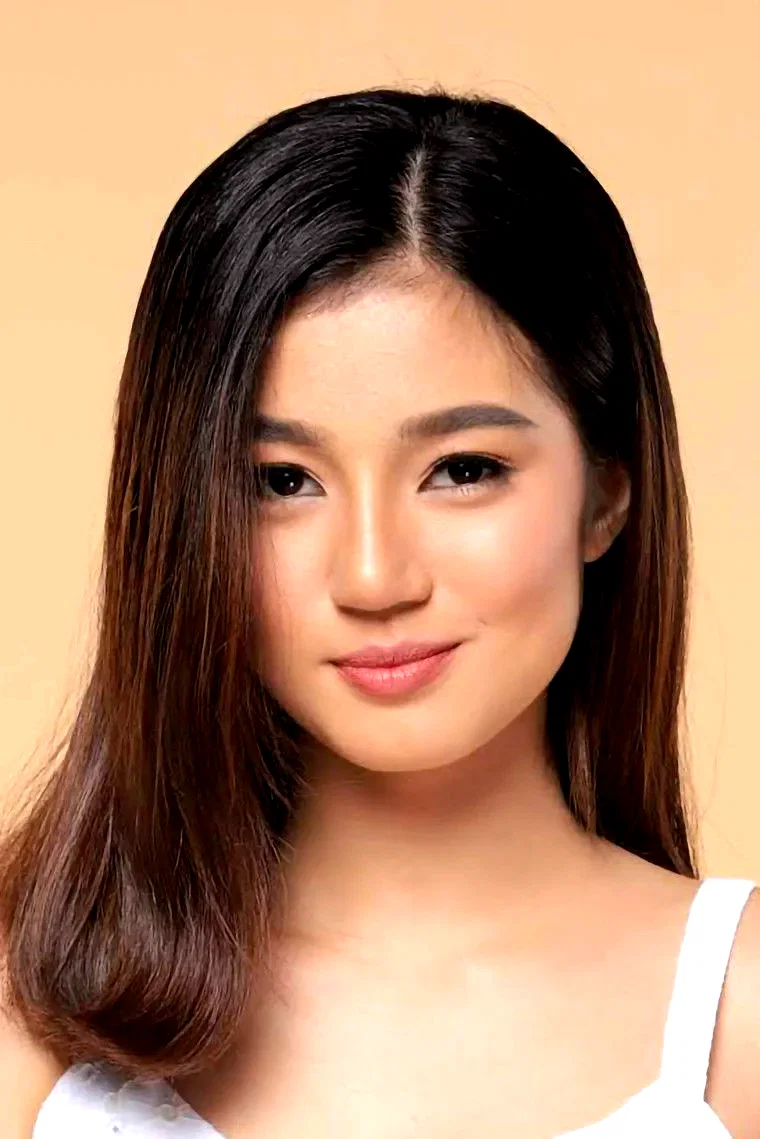  Belle Mariano