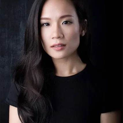  Amanda Ang
