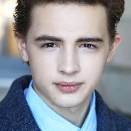  Maxim Knight