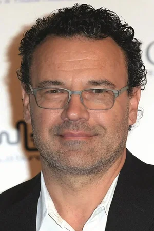  Sergio Mimica-Gezzan
