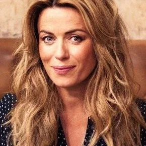 Photo star :  Eve Myles