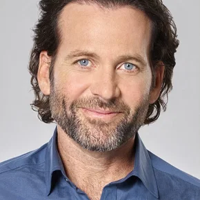 Photo star : Eion Bailey