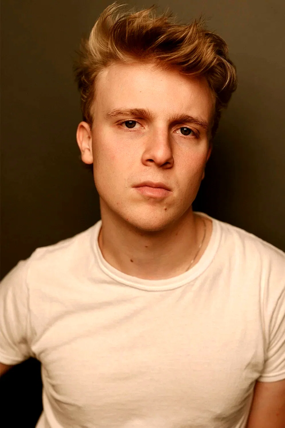  Miles Elliot