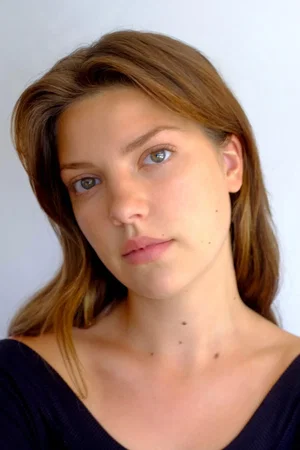  Catherine Missal photo