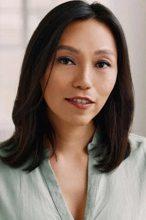  Isabel Sandoval