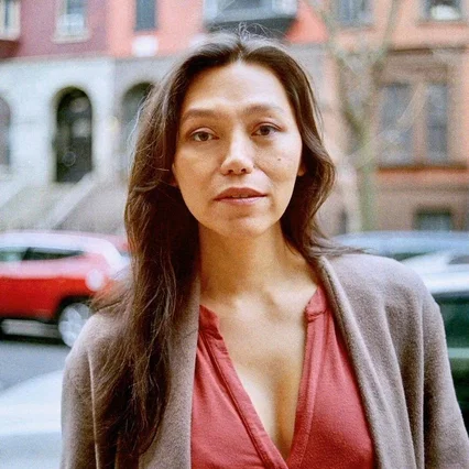  Isabel Sandoval