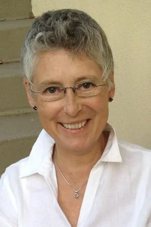  Sarah Pia Anderson photo