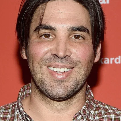  Kevin Turen