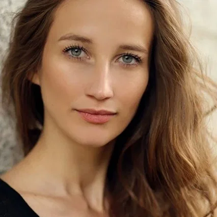  India Shaw-Smith