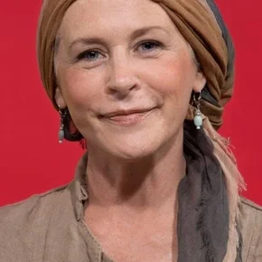 Photo star :  Melissa McBride