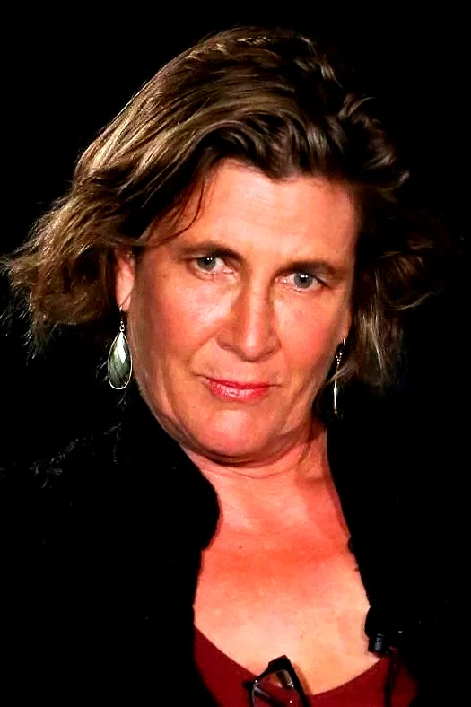  Gwyneth Horder-Payton