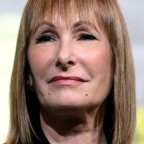 Photo star :  Gale Anne Hurd