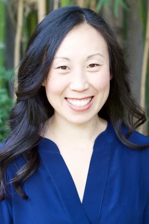  Angela Kang photo