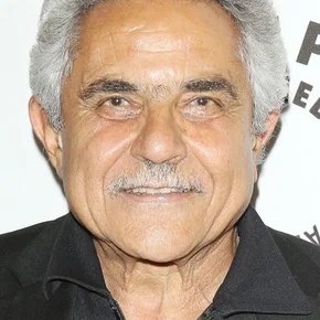Photo star :  Asaad Kelada