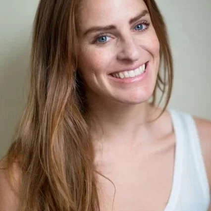  Clara Aranovich